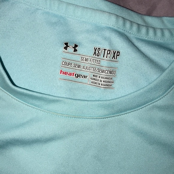 Under Armor Heat Gear T - Picture 2 of 2